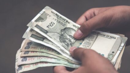 Government Borrowing Plan: केंद्र सरकार घेणार ६.७७ लाख कोटींचे कर्ज! जाणून घ्या, FY26 च्या उत्तरार्धासाठी काय आहे संपूर्ण योजना?