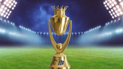 Asia cup 2025 : आशिया कपसाठी कॉमेंट्री पॅनल जाहीर! भारताच्या ‘या’ दिग्गजांची लागली वर्णी, वाचा संपूर्ण यादी 