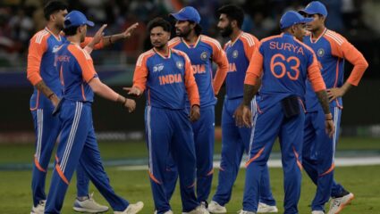 IND vs UAE : कुलदीप-दुबे जोडीसमोर UAE च्या फलंदाजांनी टाकली नांगी; भारतासमोर 58 धावांचे लक्ष्य 