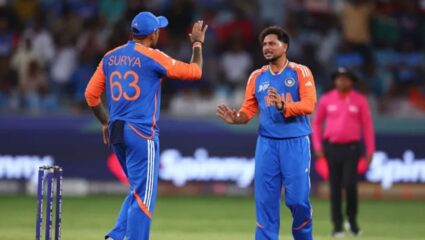 IND vs UAE :  कुलदीप यादवने घेतली UAE ची फिरकी; दिग्गज आर अश्विनला टाकले ‘या’ विक्रमात मागे.. 