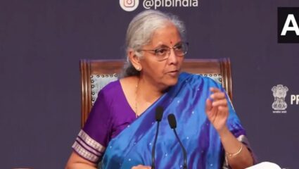 GST Council 2025: सामान्य नागरिकांना दिलासा! दूध, पनीर, ब्रेड… आता या वस्तूंवर कोणताही कर नाही; दिवाळीआधी PM मोदींची भेट