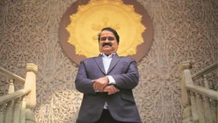 पानिपतकार विश्वास पाटील यांच्या नावावर शिक्कोमोर्तब; ९९ व्या अखिल भारतीय मराठी साहित्य संमेलनाच्या अध्यक्षपदाची धुरा