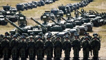 NATO Article 4 : सीमेवर 40 हजार सैनिक तैनात, मोठ्या आपत्तीचे संकेत; रशिया-पोलंड वादामुळे आंतरराष्ट्रीय तणाव तीव्र