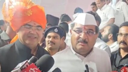 Ahilyanagar: “आम्ही ओबीसींचा गैरसमज दूर करू”; राधाकृष्ण विखे पाटलांचे सूतोवाच