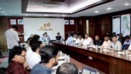 Ambernath : अंबरनाथच्या मेट्रो स्थानकांना कानसई गाव आणि श्री क्षेत्र शिवमंदिर नाव द्या! स्थानिकांची मागणी