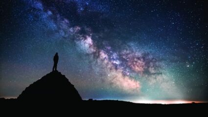 Stargazing : शहरी गोंगाटापासून दूर तारे पाहणे का बनले भारतातील नवे पर्यटन आकर्षण? जाणून घ्या तज्ञांकडून