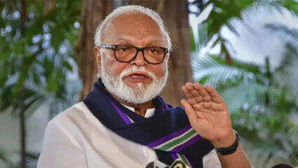 ‘शरद पवार गटाचे आमदार असा शब्द मी वापरला होता’; छगन भुजबळ यांचे स्पष्टीकरण