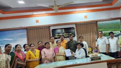Ratnagiri News : चिपळूण न्यायालयाचे स्थलांतर करू नये; भाजप चिपळूण उपविभागीय अधिकारी यांना निवेदन
