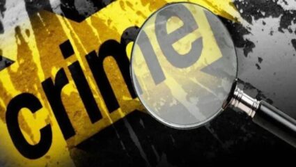 Crime News: मुलीने केलं प्रेम, वडिलांनी घेतले हैवानाचे रूप; 250 गावकऱ्यांसमोरच मुलीच्या तोंडात…