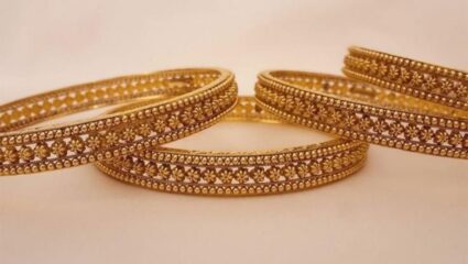 Todays Gold-Silver Price: सोन्याचे भाव पुन्हा घसरले, चांदीचे दरही नरमले! एका क्लिकवर जाणून घ्या सविस्तर