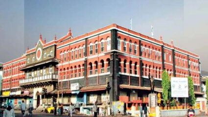 Kolhapur Municipal Elections : आघाड्यांमुळे इच्छुकांची लागणार कसोटी; कोल्हापूर महापालिका निवडणुकीसाठी राजकीय हालचालींना वेग