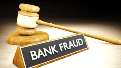 Bank Scam: फेरफार करून कृत्रिमरित्या वाढवल्या शेअर्सच्या किमती; खाजगी बँकेत २००० कोटींचा घोटाळा उघड