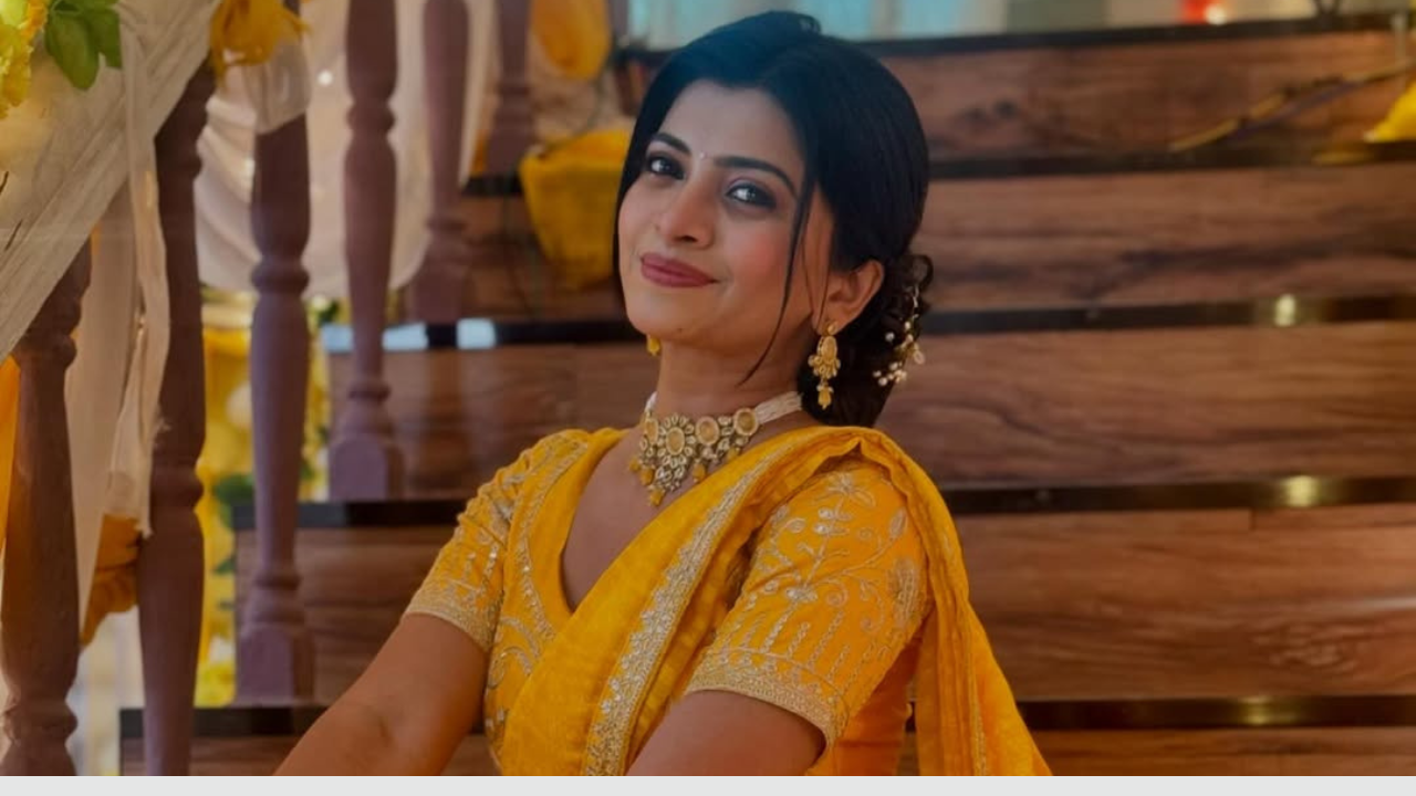 अभिनेत्रीला कमेंट्समध्ये शुभेच्छांचा वर्षाव झाला आहे. सौंदर्याचे कौतुक करण्यात आले आहे. अभिनंदनाचा पाऊस झाला आहे. पण तुम्हाला माहिती आहे का? हे फक्त मालिकेपुरतेच मर्यादित आहे