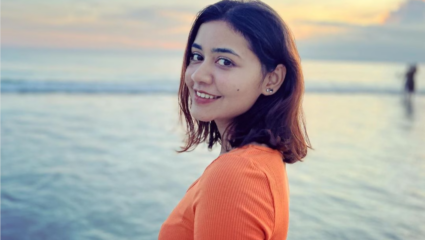 दिसायला जणू अभिनेत्री! सोशल मीडियाची स्टार… IPS अधिकारी अंशिकाची यशोगाथा