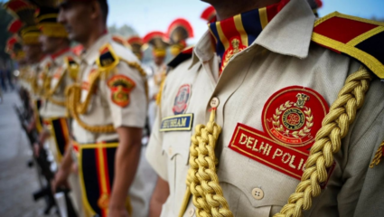 दिल्ली पोलिस काॅन्स्टेबल पदासाठी भरती! 7,565 पदांसाठी करता येणार अर्ज