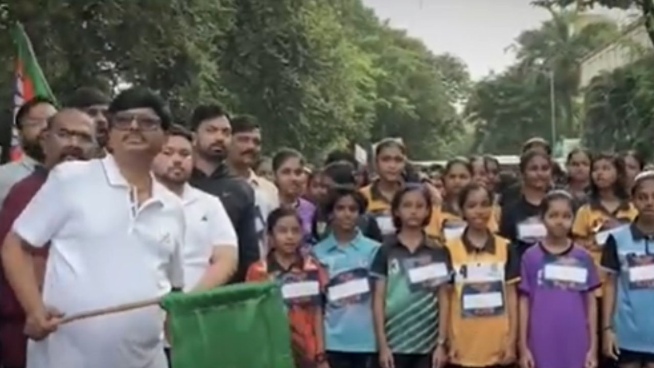 Navi Mumbai Hundreds Of Runners Participated In Vashi Bjps Marathon Gave The Message Of A Strong India