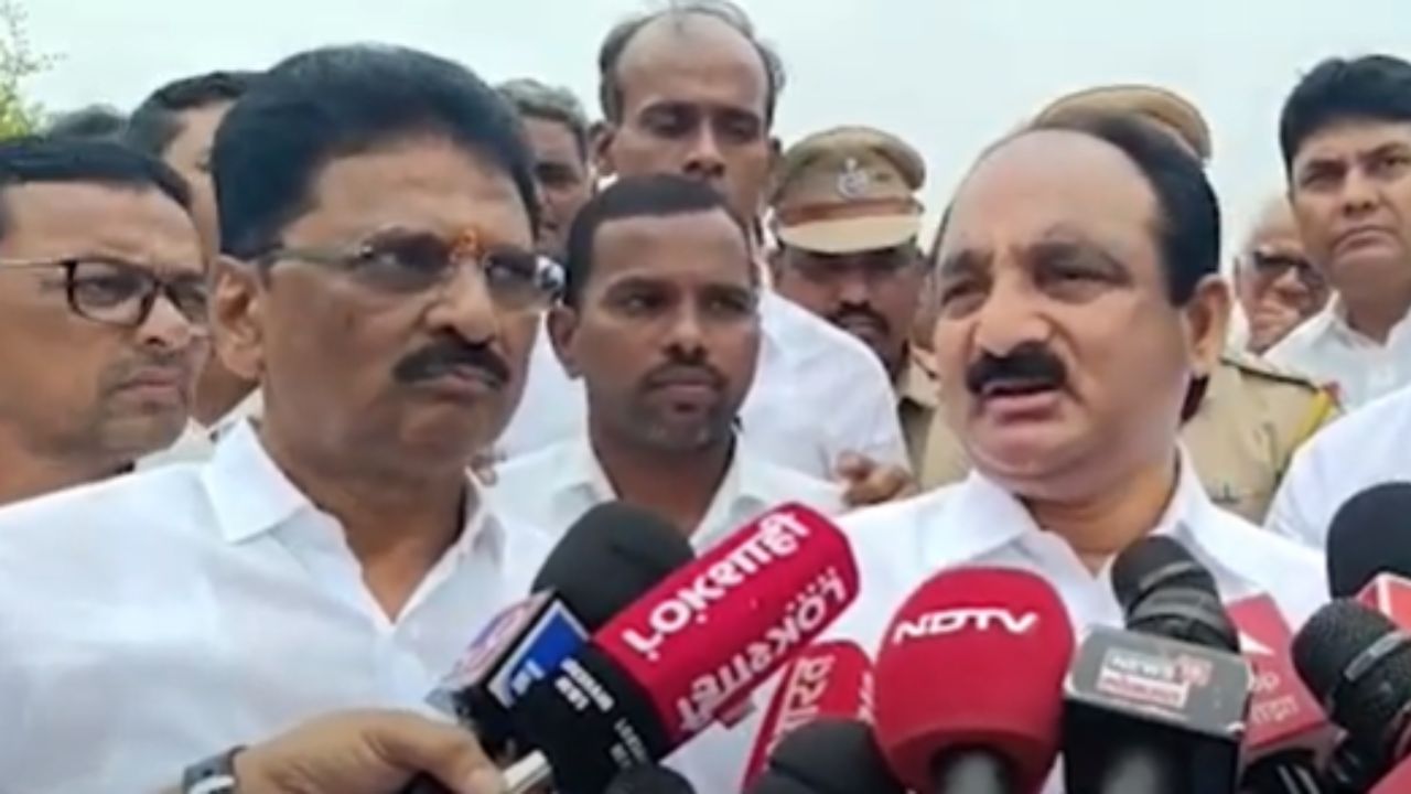 Parbhani Relief And Rehabilitation Minister Makarand Patil Inspected The Damage
