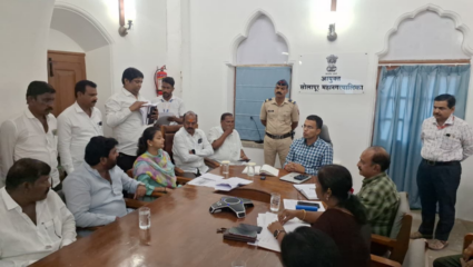 ‘तर मग लोकसभेत हक्कभंग आणू का? प्रणिती शिंदे यांचा आक्रमक पवित्रा; आयुक्तांसह अधिकाऱ्यांना सुनावले खडे बोल