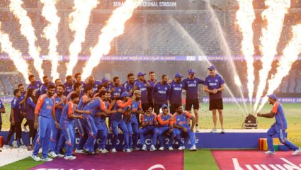 IND vs PAK : भारताच्या संघाने आशिया कप 2025 जिंकूनही ट्राॅफीशिवाय साजरा केला विजय! पहा Video