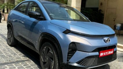 मार्केटमध्ये भाव खाणारी Tata Curvv EV आता एका फटक्यात होईल तुमची, असा असे संपूर्ण फायनान्स प्लॅन