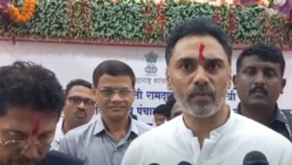 Sindhudurg : भारत-पाक सामन्यावर राऊतांची टीका, योगेश कदमांचे जोरदार प्रत्युत्तर