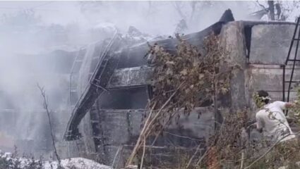 जयपूरमध्ये मोठी बस दुर्घटना; आगीत होरपळून दोघांचा मृत्यू, 12 जण गंभीर जखमी