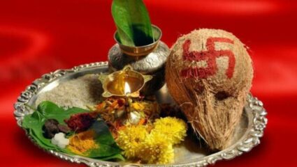 Diwali 2025: छोटी दिवाळीच्या रात्री नारळाचे करा ‘हे’ उपाय, मिळेल देवी लक्ष्मीचा आशीर्वाद