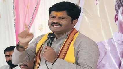 “जिममध्ये प्रशिक्षक हिंदू असो वा मुस्लिम…हिंदू मुलींनी जाऊ नये”, गोपीचंद पडळकरांचा अजब सल्ला, वादग्रस्त वक्तव्यांची मालिका सुरूच
