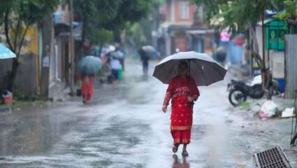 नेपाळमध्ये मुसळधार पावसाचा इशारा जारी; भूस्खलनाच्या भीतीने काठमांडूत वाहतूकीवर बंदी