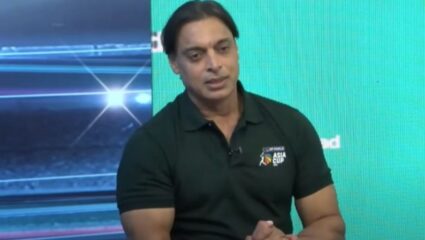 PAK vs SA : “नाचता येईना, अंगण वाकडे…”, पाकिस्तानच्या लागोपाठ पराभवानंतर शोएब अख्तर संतापला, दिला घरचा आहेर; पहा VIDEO