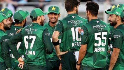 ‘एमएस धोनीच्या चित्रपटामुळे प्रेरणा…’, ‘हा’ पाकिस्तानी क्रिकेटपटू पुन्हा क्रिकेटच्या मैदानात उतरला; एकदा वाचाच 