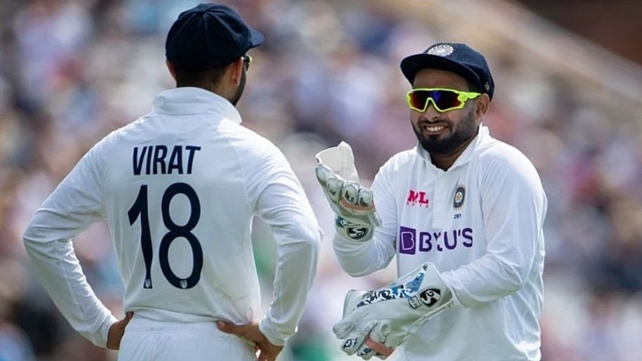 India A vs South Africa A : विराट कोहलीची ‘ती’ आवडती गोष्ट ऋषभ पंतच्या ताब्यात! ‘त्या’ एका फोटोने सारेच आश्चर्यरचकीत