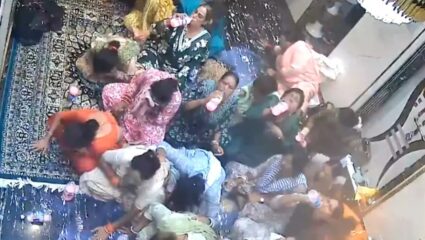 MP Crime Case: वाद,लैंगिक अत्याचार अन् आत्महत्येचा प्रयत्न; तब्बल 24 तृतीयपंथीयांनी एकत्र प्राशन केले फिनेल
