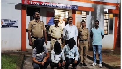 Karjat News : कर्जतमध्ये दोन गोवंश जनावरांची कत्तल, 3 आरोपीं विरुद्ध गुन्हा दाखल