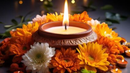 Narak Chaturdashi 2025: नरक चतुर्दशीला पहाटे अभ्यंग स्नान आणि कारीट का फोडले जाते? काय आहे यामागे धार्मिक कारण