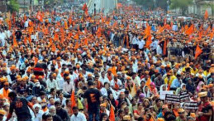 Latur crime: आर्थिक लाभ मिळवण्यासाठी नातेवाईकानी चिठ्ठ्या लिहिल्या! सांगितल आरक्षणामुळे आत्महत्या केली, नेमकं काय प्रकरण?