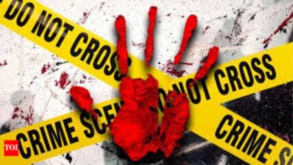 धक्कादायक ! प्रेयसीचा गळा दाबून विवाहित प्रियकराने केला खून; पत्नीचीही मिळाली साथ, आधी खून केला अन् तोच मृतदेह…