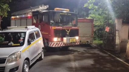 Navi Mumbai : वाहतूक कोंडीने वाजविले तीन तेरा! पालिका आणि पोलीस प्रशासनाच शहरातील वाहतूक नियोजन फक्त कागदावरच