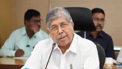 Maharashtra Politics: “2014 ते 2019 खूप सन्मान दिला मात्र…”; चंद्रकांत पाटलांची ठाकरेंवर जहरी टीका