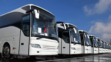 Pune News: दिवाळीत RTO ची नियमभंग करणाऱ्या १९८ बसवर धडक कारवाई; 17 लाखांपेक्षा जास्त…