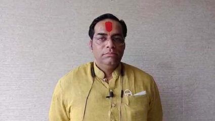 खेडचे राजकारण डळमळले! मनसेमधून भाजपमध्ये गेलेल्या वैभव खेडेकरांना मोठा धक्का, नेमके काय घडले?