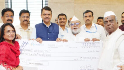 पूरग्रस्तांच्या मदतीला धावले ‘श्री विठ्ठल-रुक्मिणी’; समितीकडून CM Relief Fund ला 1 कोटींची मदत