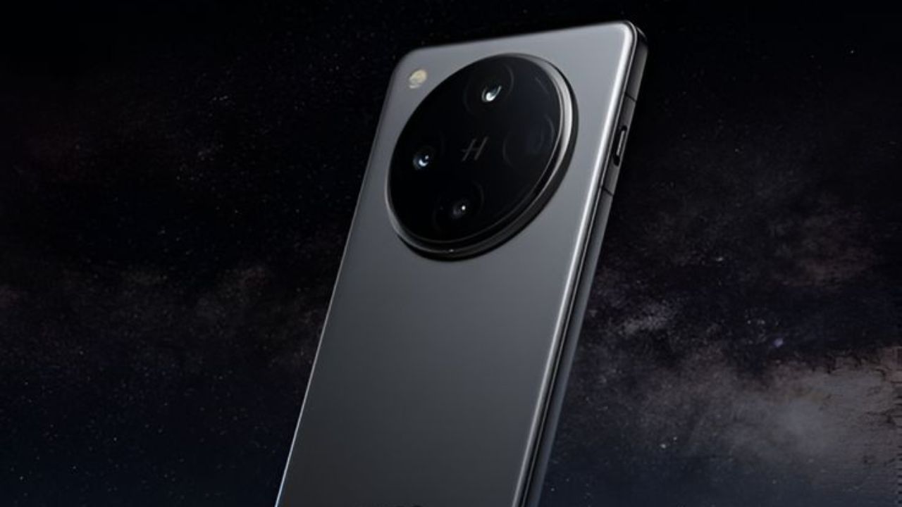 Smartphone Price Dropped: तब्बल 13 हजार रुपयांनी स्वस्त झाला Oppo Find X8 Pro! 50MP कॅमेऱ्याने सुसज्ज, इथे चेक करा ऑफर Smartphone Price Dropped: तब्बल 13 हजार रुपयांनी स्वस्त झाला Oppo Find X8 Pro! 50MP कॅमेऱ्याने सुसज्ज, इथे चेक करा ऑफर