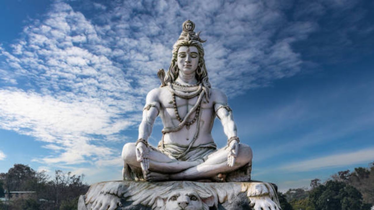 Pradosh Vrat: नोव्हेंबर महिन्यातील पहिला प्रदोष व्रत कधी आहे? जाणून घ्या शुभ मुहूर्त, पूजा पद्धत आणि महत्त्व फोटो सौजन्य- pinterest