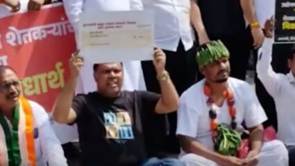 Pune News : शेतकऱ्यांच्या फसवणुकीचा निषेध करत राष्ट्रवादी काँग्रेस पवार गटाच्या वतीने “काळी दिवाळी” आंदोलन