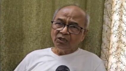 ‘धर्मांध राकेश किशोर यांच्यावर गृह विभागाने ॲट्रॉसिटीअंतर्गत गुन्हा दाखल करावा’; काँग्रेस नेत्याची मागणी