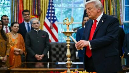 व्हाईट हाऊसमध्ये दिवाळीचा उत्सव साजरा; ट्रम्प यांनी हिंदूंना शुभेच्छा देत पुन्हा केला PM मोदींसोबत संवादाचा दावा