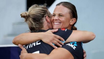 Womens ODI World Cup 2025: भल्याभल्यांना जमलं नाही ते न्यूझीलंडच्या ‘या’ पोरीनं केलं; अशी कामगिरी करणारी ठरली जगातील पहिली खेळीडू