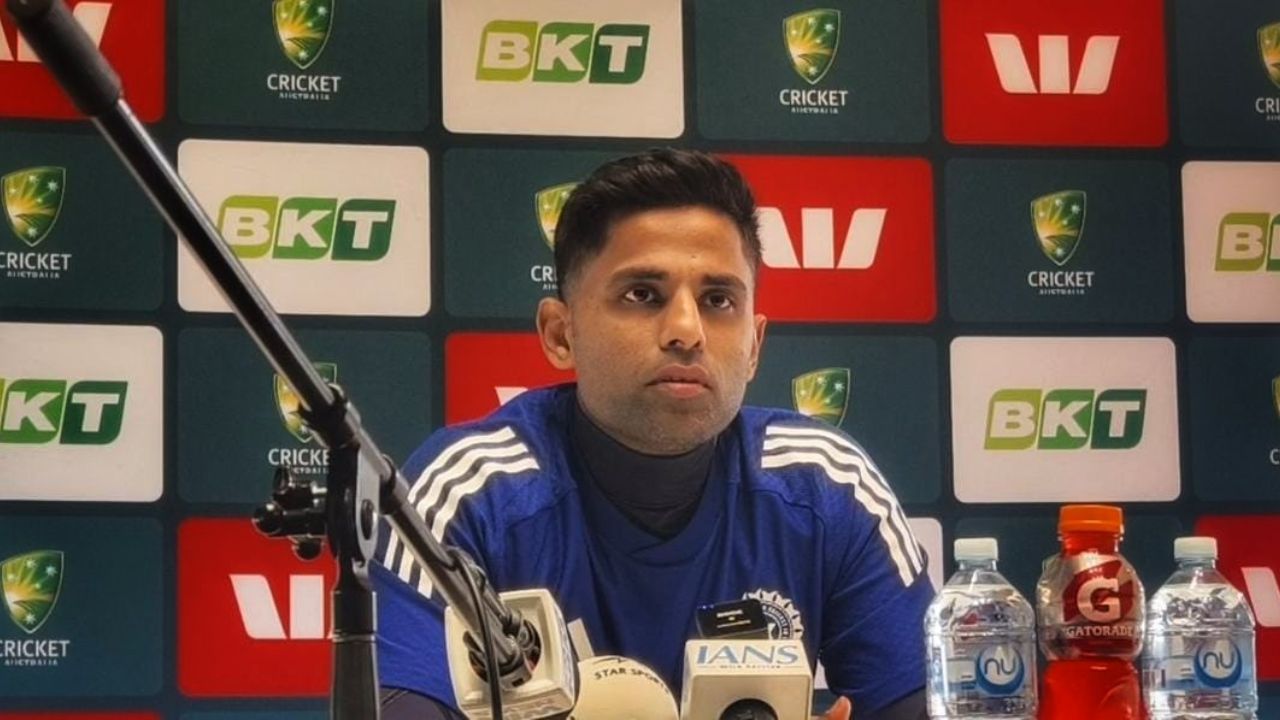 Shreyas Iyer Injury Update : ‘सुर्या दादाने आणखी एकदा मन जिंकलं’, अय्यरच्या दुखापतीबद्दल समजताच केली विचारपुस, दिली हेल्थ अपडेट फोटो सौजन्य - सोशल मिडिया