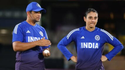 कोण आहेत Amol Muzumdar? त्यांनी भारतासाठी एकही सामना खेळलेला नाही, पण विश्वचषक जिंकण्यापासून फक्त एक पाऊल दूर